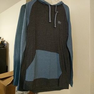 Gray and blue hoodie-t